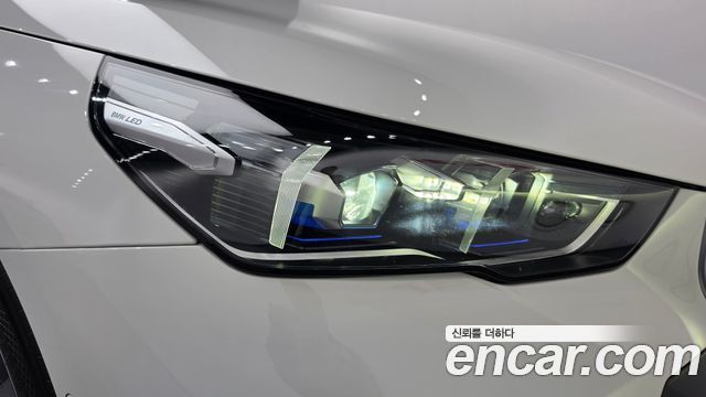 BMW i5 2024 — photo 8