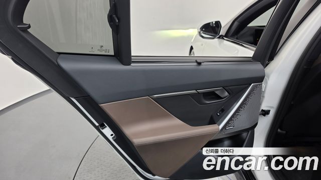 BMW i5 2024 — photo 15
