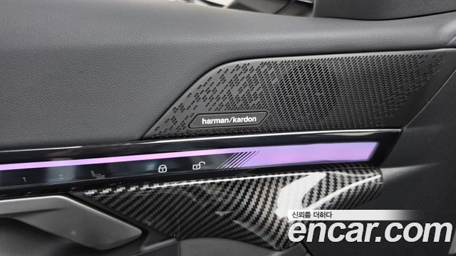BMW i5 2024 — photo 35