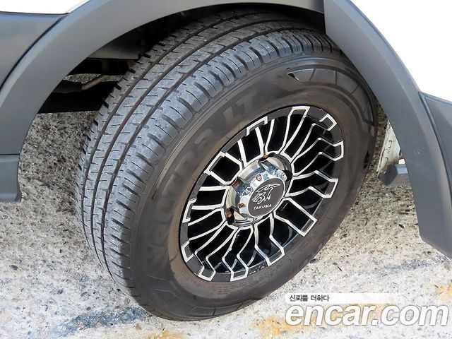 Ford Transit 2016 — photo 20