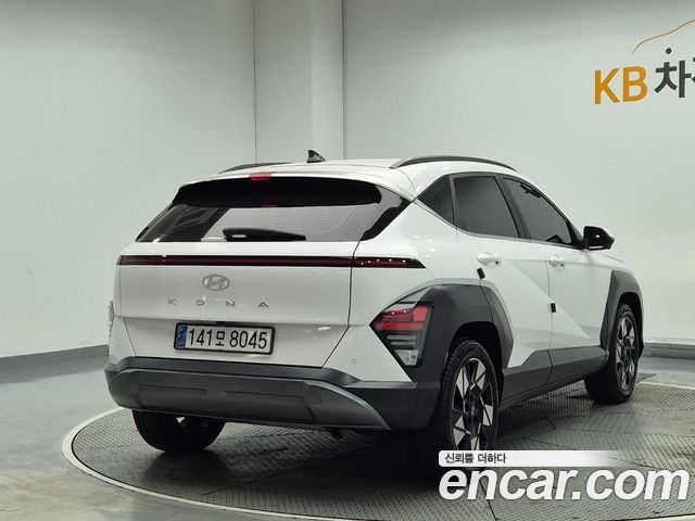 Hyundai Kona 2023 — photo 3