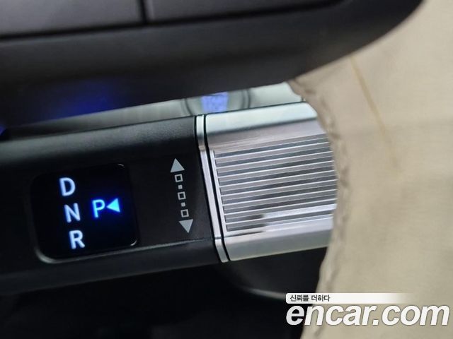 Hyundai Kona 2023 — photo 10