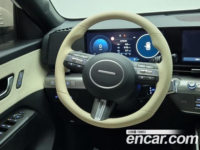 Hyundai Kona 2023 — photo 11