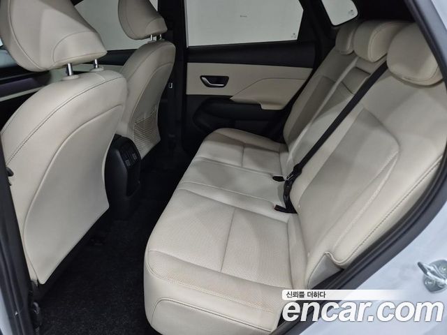 Hyundai Kona 2023 — photo 15