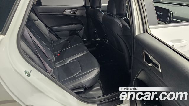 Kia Sportage 2022 — photo 17
