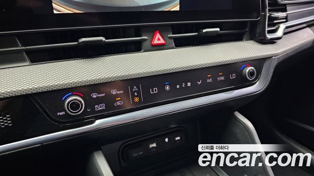 Kia Sportage 2022 — photo 29