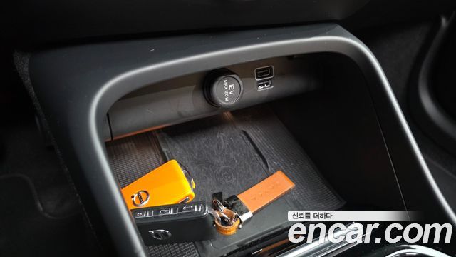 Volvo XC40 2022 — photo 31