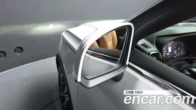 Volvo XC40 2022 — photo 37