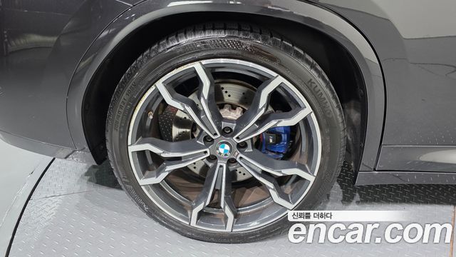 BMW X4M 2020 — photo 5