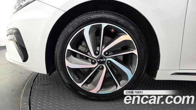 Kia K5 2017 — photo 5