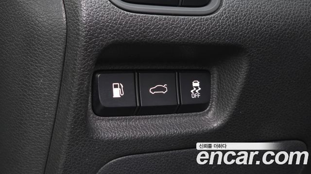 Kia K5 2017 — photo 15