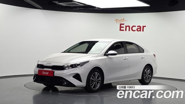 Kia K3 2022 — photo 1