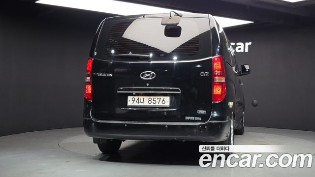 Hyundai Starex 2014 — photo 4