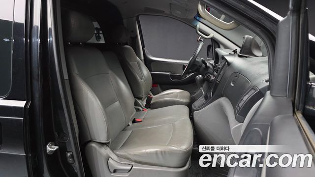 Hyundai Starex 2014 — photo 11