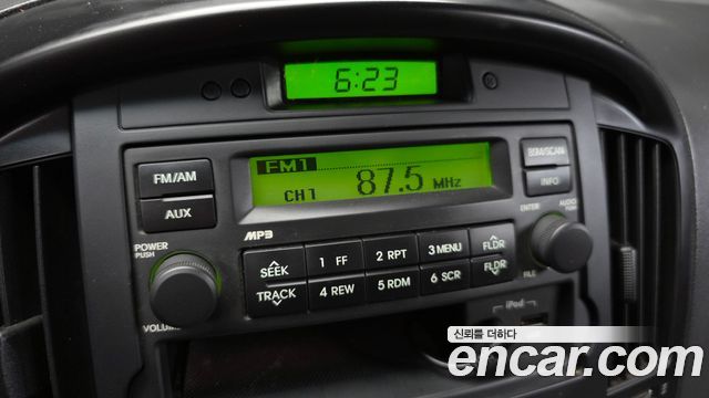 Hyundai Starex 2014 — photo 14