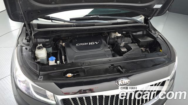 Kia Canival 2018 — photo 6
