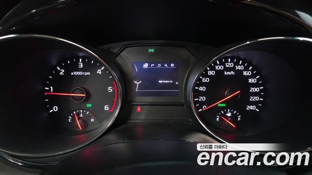 Kia Canival 2018 — photo 11