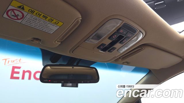 Kia Canival 2018 — photo 24
