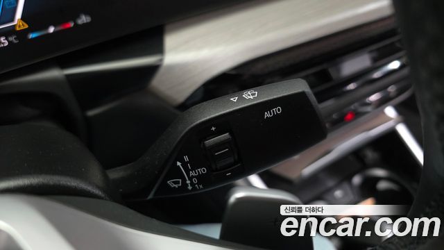 BMW 3-Series 2026 — photo 24