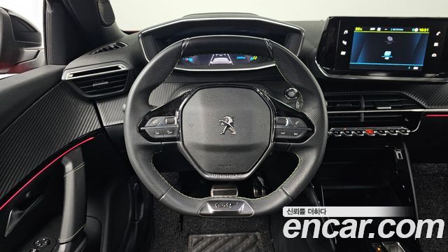 Peugeot 2008 2023 — photo 19