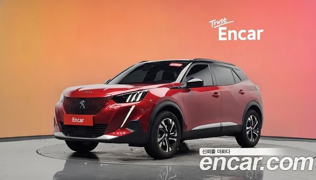 Peugeot 2008 2023 — photo 1