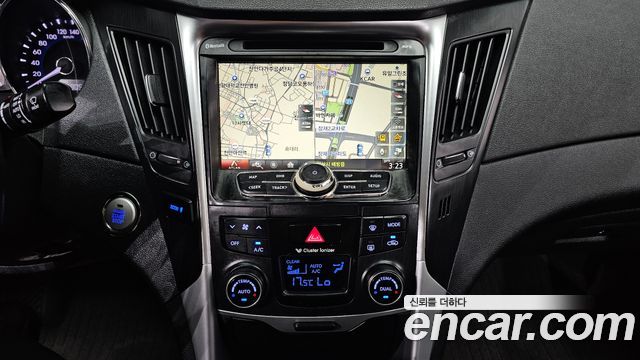 Hyundai Sonata 2014 — photo 20