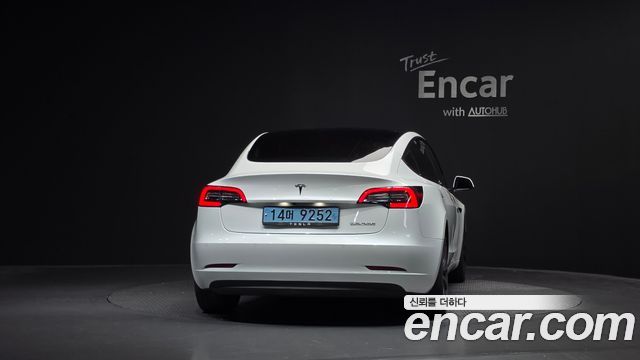 Tesla Model 3 2021 — photo 4