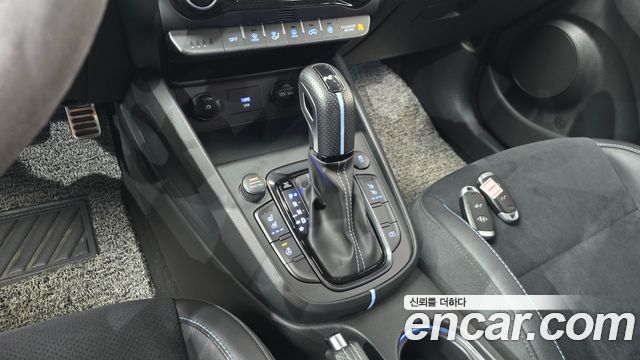 Hyundai Kona 2022 — photo 12