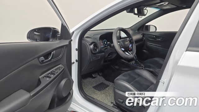 Hyundai Kona 2022 — photo 13