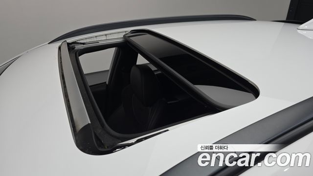 Hyundai Kona 2022 — photo 25