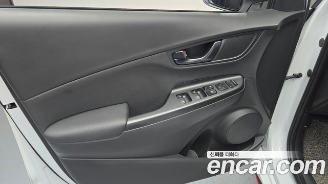 Hyundai Kona 2022 — photo 14