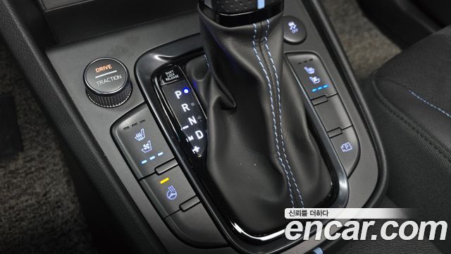 Hyundai Kona 2022 — photo 31
