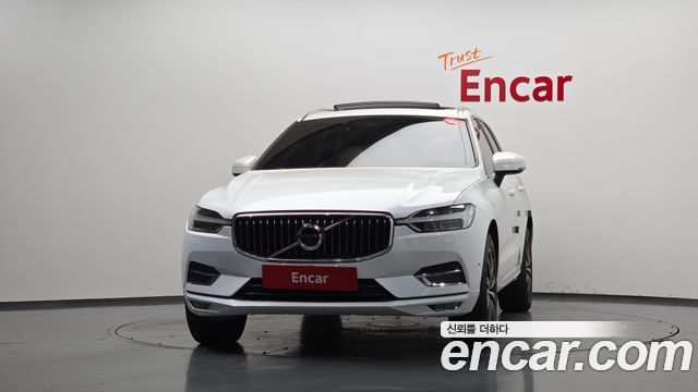 Volvo XC60 2018 — photo 3