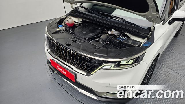 Kia Canival 2023 — photo 6