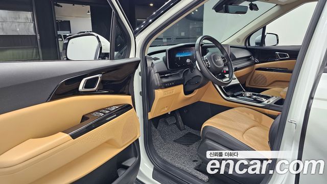 Kia Canival 2023 — photo 13