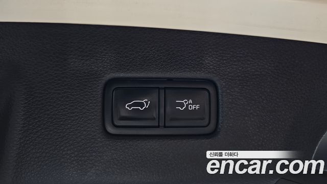 Kia Canival 2023 — photo 26