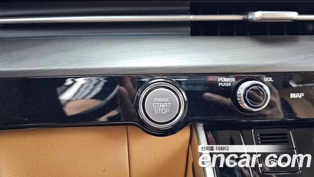 Kia Canival 2023 — photo 27