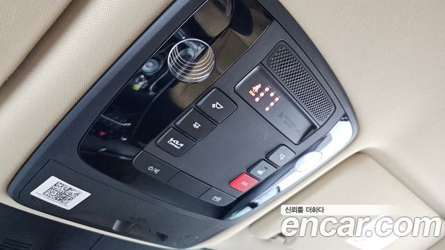Kia Canival 2023 — photo 31