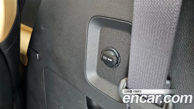 Kia Canival 2023 — photo 34