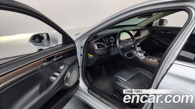 Genesis G90 2019 — photo 15