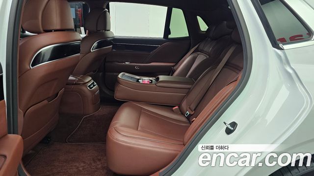 Genesis G90 2023 — photo 18
