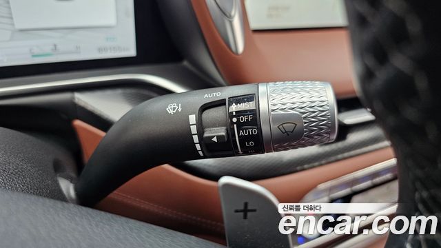 Genesis G90 2023 — photo 26
