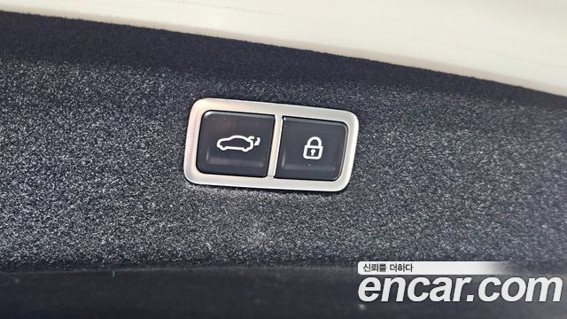 Genesis G90 2023 — photo 29