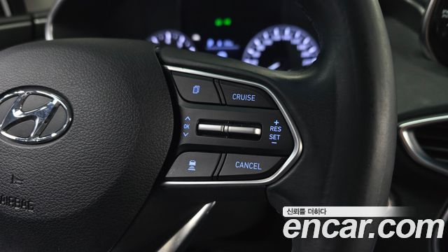 Hyundai Santafe 2020 — photo 23