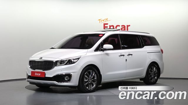 Kia Canival 2017 — photo 1
