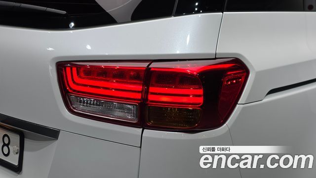 Kia Canival 2017 — photo 9