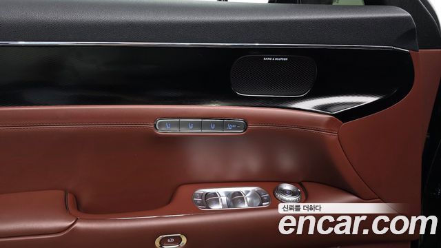 Genesis G90 2022 — photo 25