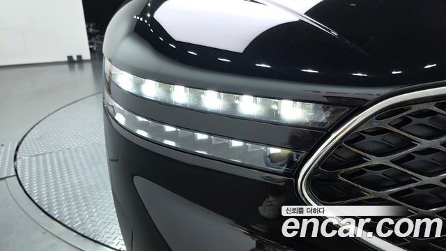 Genesis G90 2022 — photo 8