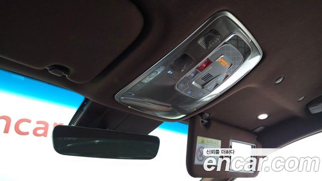 Genesis G90 2022 — photo 27