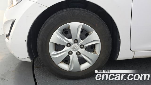 Hyundai AVANTE 2015 — photo 5